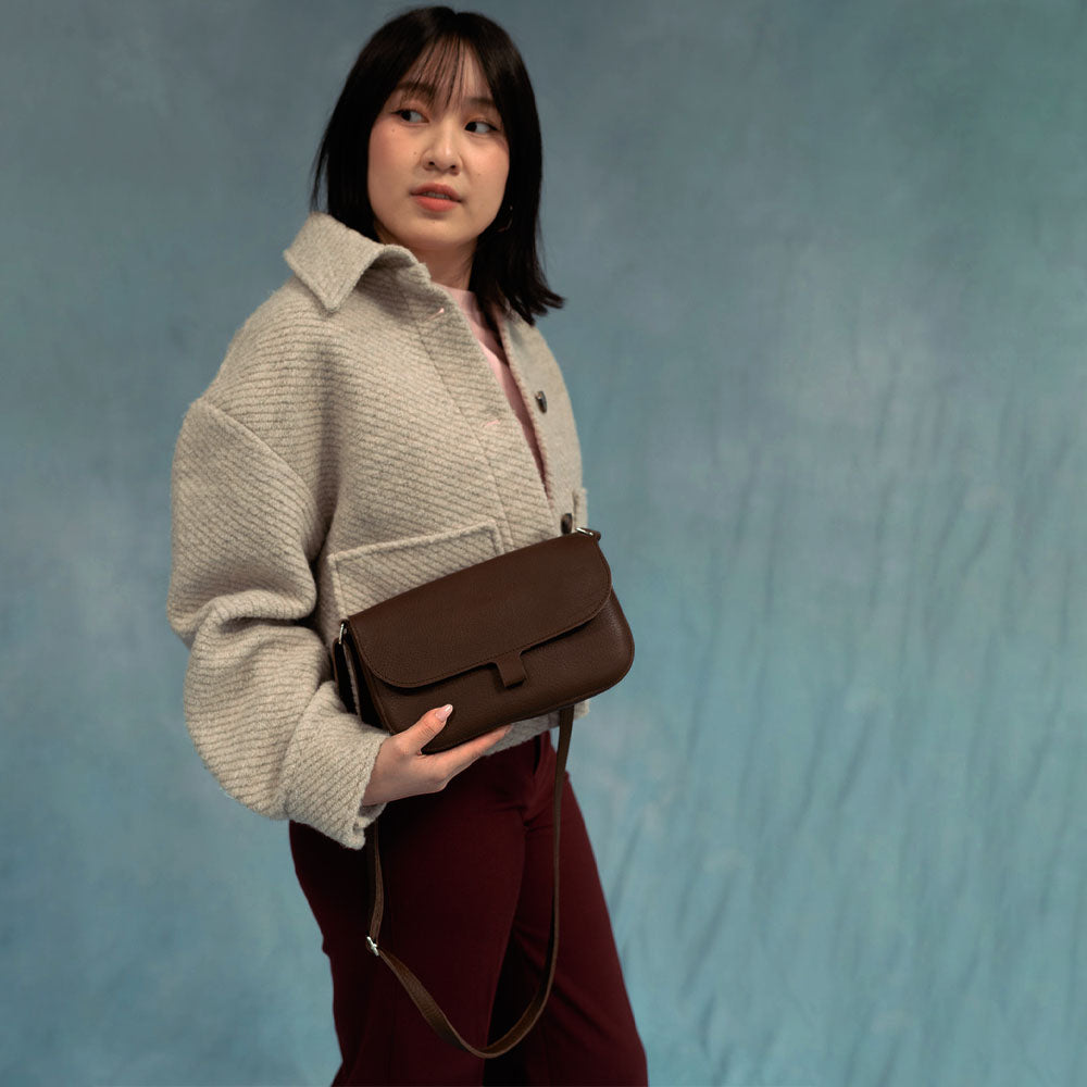 Wild Swan - Dark Brown used look