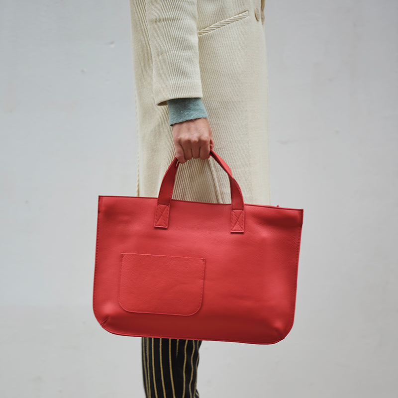 Elephant Joke, Coral