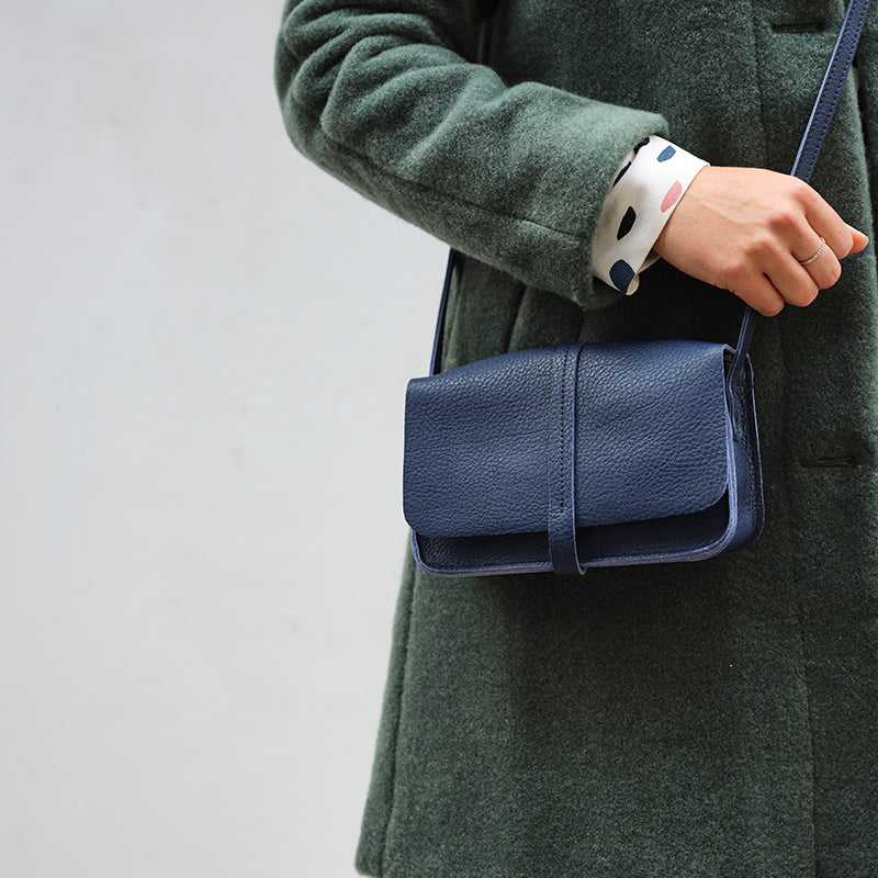 Lunch Break - Ink Blue