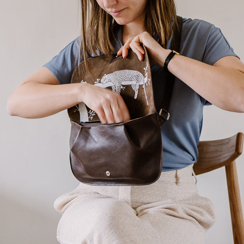 Lazy Boy - Dark Brown used look