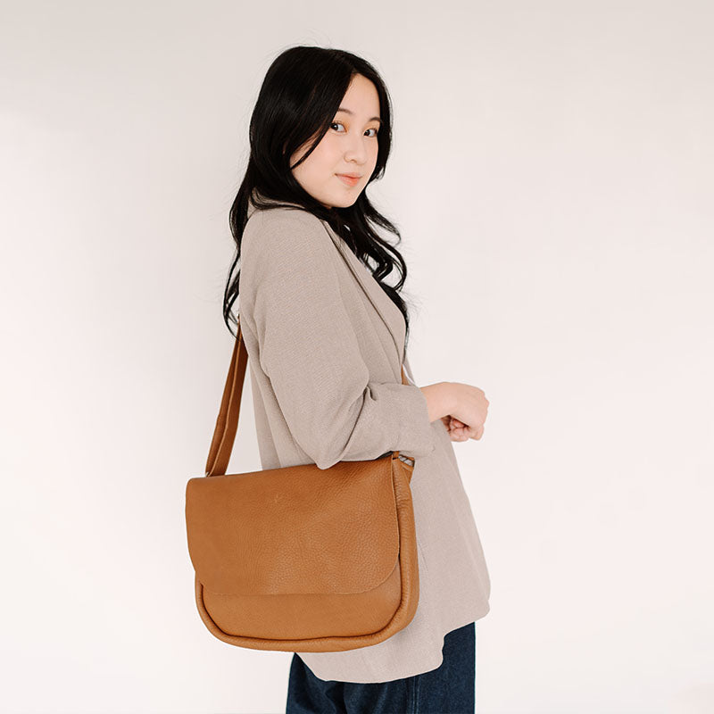 Plant Sitter - Cognac used look