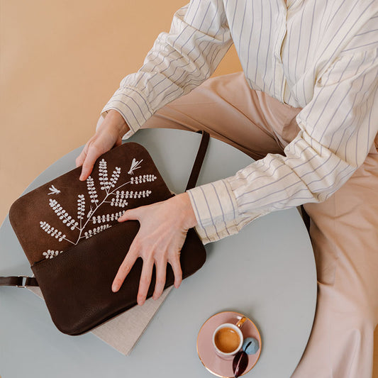 Double Up - Dark Brown used look