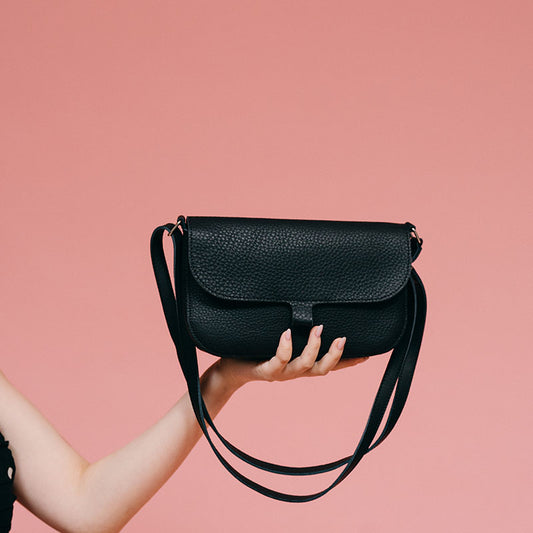 Wild Swan - Black