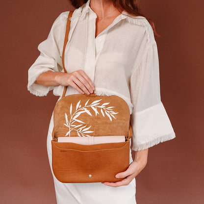 Wish Tree - Cognac used look