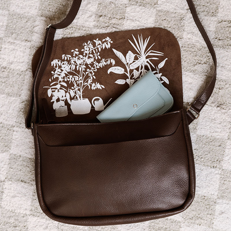 Plant Sitter - Dark Brown used look