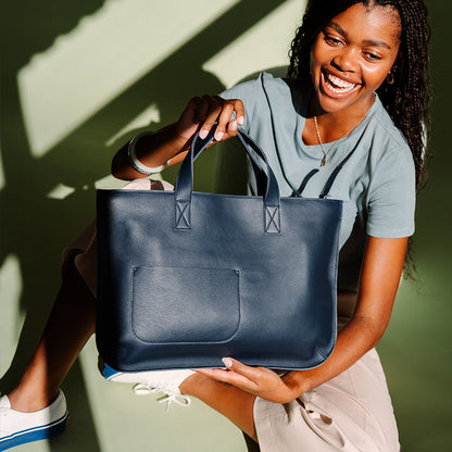 Leren Tas A4 Violet- zaZa'z - KunstZinnig Kado- en Woonwinkel Leren Tas A4 Violet- zaZa'z - KunstZinnig Kado- en Woonwinkel